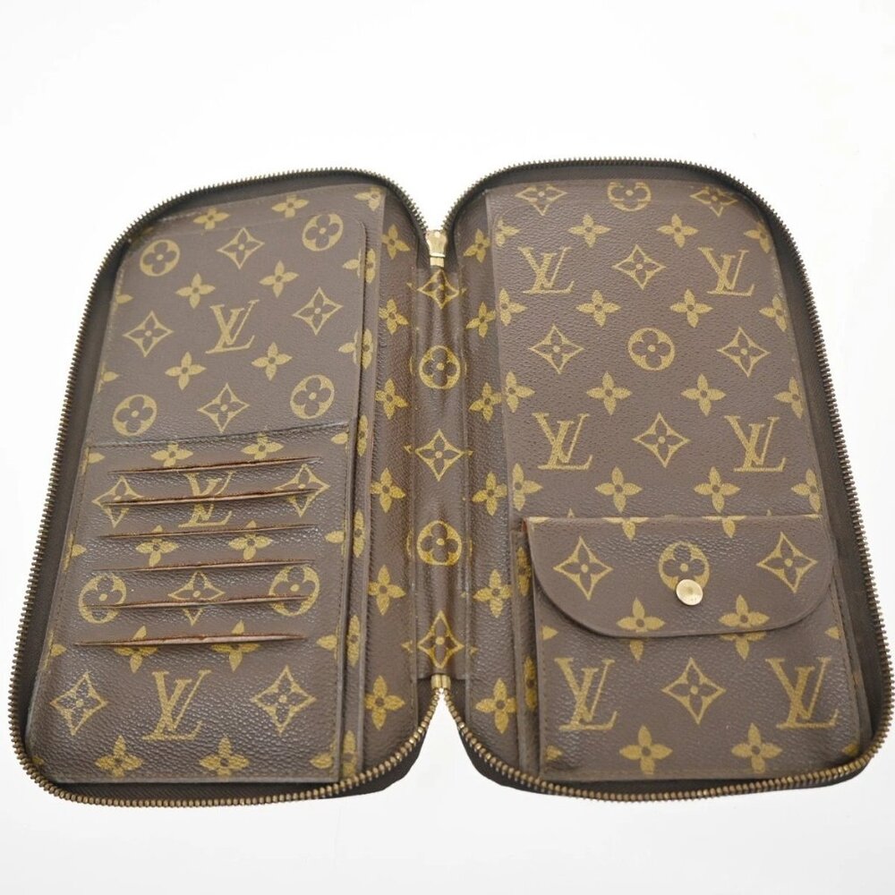 LOUIS VUITTON Pochette Escapade Travel Case Wallet Monogram BN M60113 70KC337 - Picture 8 of 16